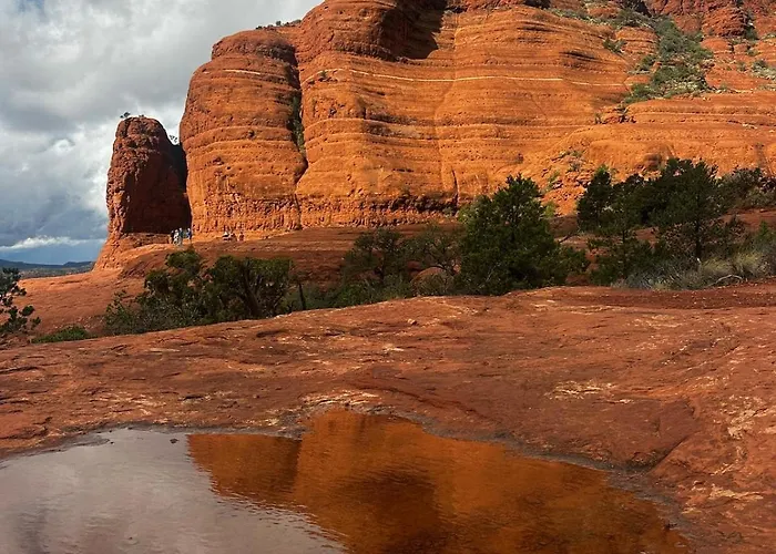 Chapel Of The Holy Cross Wellness Retreat, Red Rock Views, Trail Proximity, On Site Services, Quiet, Location Gasthof Sedona